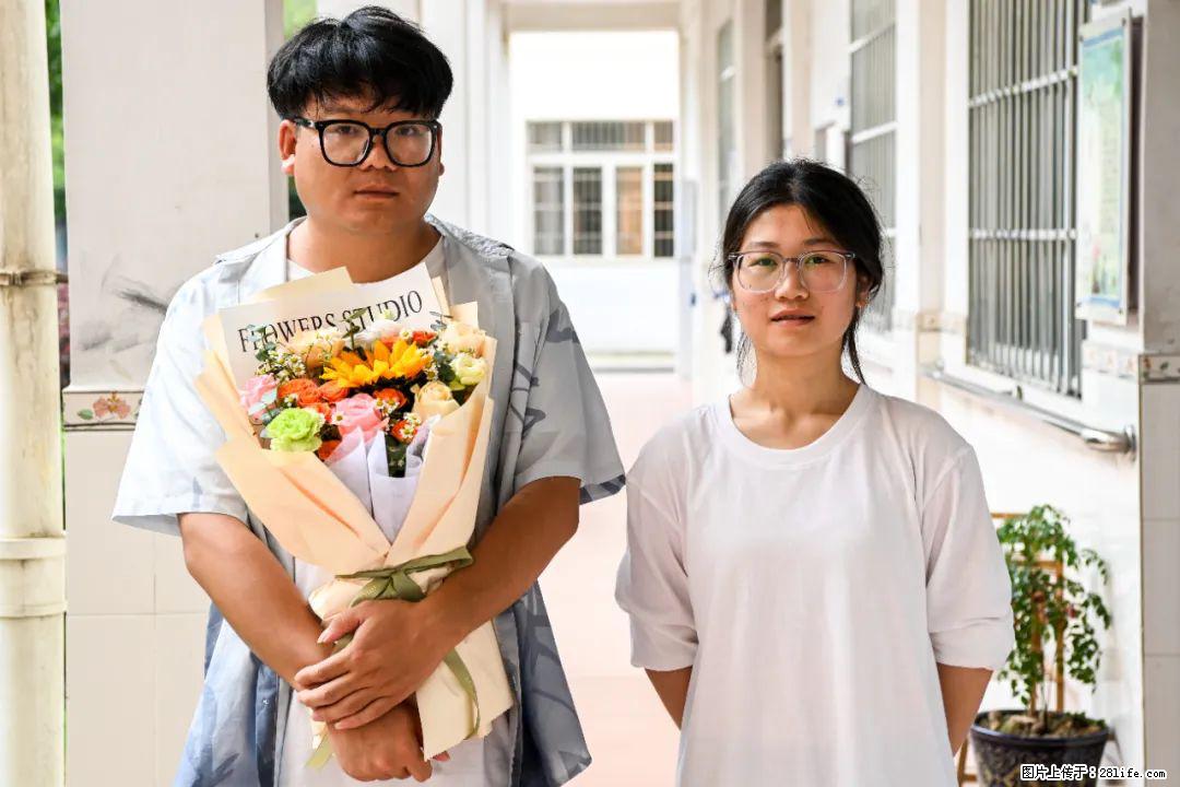 全网追的“扁担女孩”，找了一份暑假工，时薪12元 - 东营生活资讯 - 东营28生活网 dy.28life.net